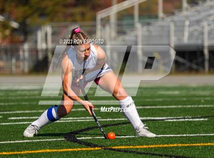 Thumbnail 1 in Shoreham Wading River vs Eastport South Manor (NYSPHSAA Section XI Class B Final) photogallery.
