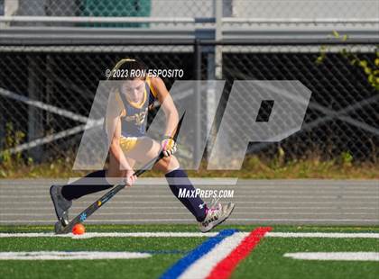Thumbnail 2 in Shoreham Wading River vs Eastport South Manor (NYSPHSAA Section XI Class B Final) photogallery.