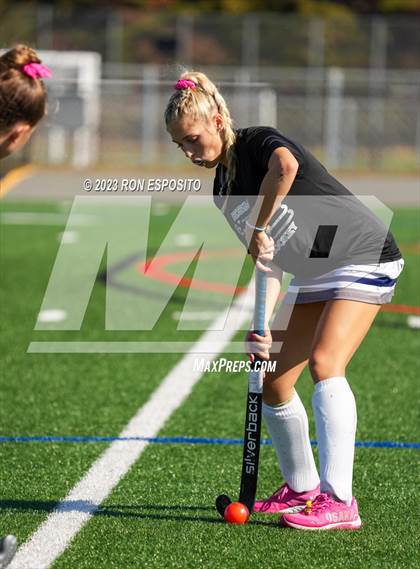 Thumbnail 2 in Shoreham Wading River vs Eastport South Manor (NYSPHSAA Section XI Class B Final) photogallery.