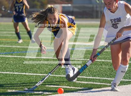 Thumbnail 1 in Shoreham Wading River vs Eastport South Manor (NYSPHSAA Section XI Class B Final) photogallery.