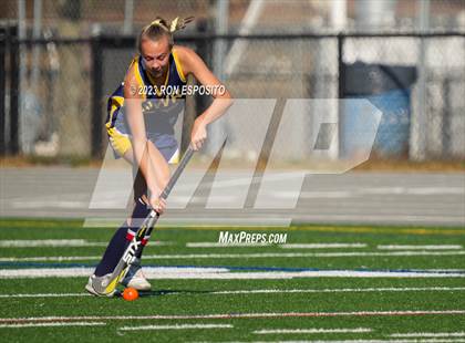 Thumbnail 2 in Shoreham Wading River vs Eastport South Manor (NYSPHSAA Section XI Class B Final) photogallery.