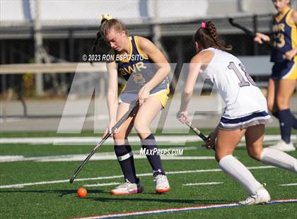 Thumbnail 1 in Shoreham Wading River vs Eastport South Manor (NYSPHSAA Section XI Class B Final) photogallery.