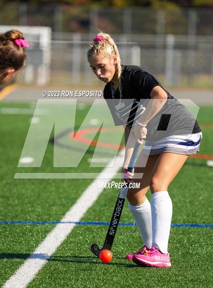 Thumbnail 1 in Shoreham Wading River vs Eastport South Manor (NYSPHSAA Section XI Class B Final) photogallery.