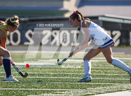Thumbnail 2 in Shoreham Wading River vs Eastport South Manor (NYSPHSAA Section XI Class B Final) photogallery.