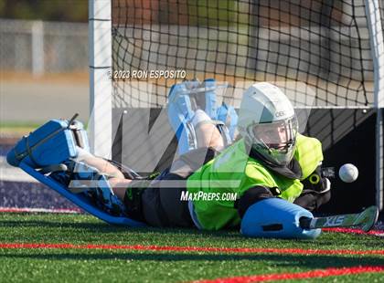 Thumbnail 3 in Shoreham Wading River vs Eastport South Manor (NYSPHSAA Section XI Class B Final) photogallery.