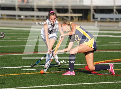 Thumbnail 3 in Shoreham Wading River vs Eastport South Manor (NYSPHSAA Section XI Class B Final) photogallery.