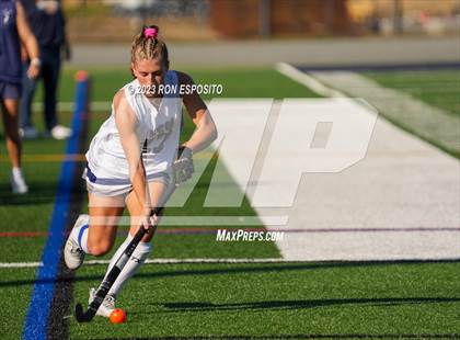 Thumbnail 2 in Shoreham Wading River vs Eastport South Manor (NYSPHSAA Section XI Class B Final) photogallery.