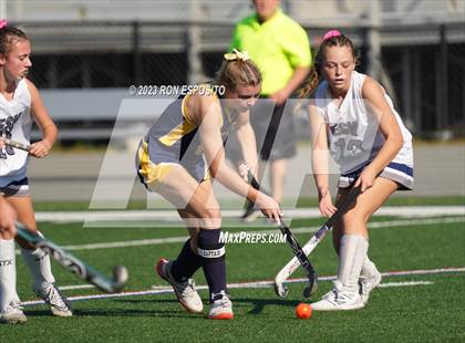 Thumbnail 2 in Shoreham Wading River vs Eastport South Manor (NYSPHSAA Section XI Class B Final) photogallery.