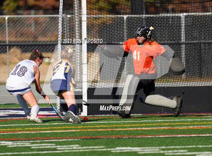 Thumbnail 1 in Shoreham Wading River vs Eastport South Manor (NYSPHSAA Section XI Class B Final) photogallery.