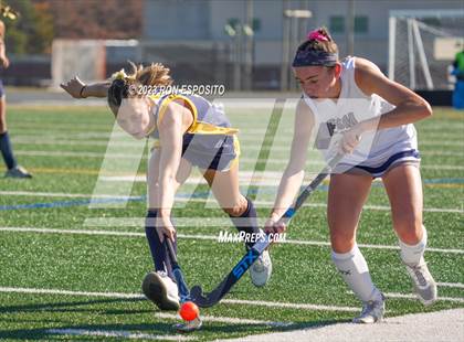 Thumbnail 2 in Shoreham Wading River vs Eastport South Manor (NYSPHSAA Section XI Class B Final) photogallery.
