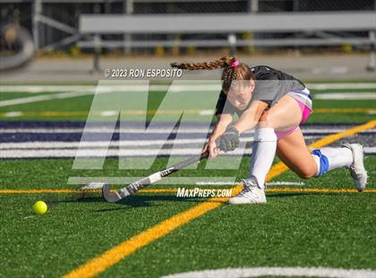 Thumbnail 1 in Shoreham Wading River vs Eastport South Manor (NYSPHSAA Section XI Class B Final) photogallery.