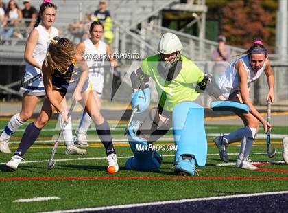 Thumbnail 3 in Shoreham Wading River vs Eastport South Manor (NYSPHSAA Section XI Class B Final) photogallery.