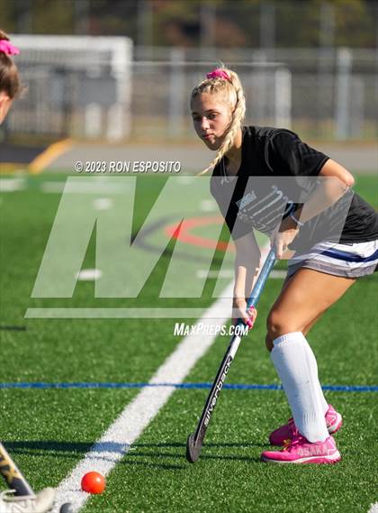 Thumbnail 2 in Shoreham Wading River vs Eastport South Manor (NYSPHSAA Section XI Class B Final) photogallery.