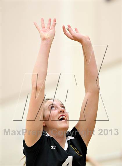 Thumbnail 1 in Arapahoe @ Eaglecrest photogallery.