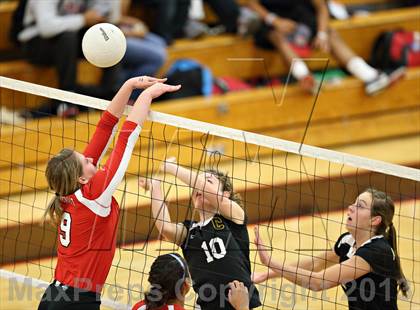 Thumbnail 1 in Arapahoe @ Eaglecrest photogallery.
