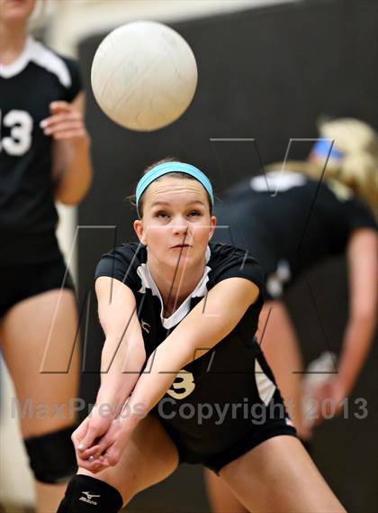 Thumbnail 1 in Arapahoe @ Eaglecrest photogallery.