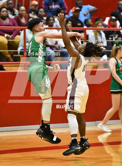 Thumbnail 3 in Jefferson vs. Tatum  photogallery.