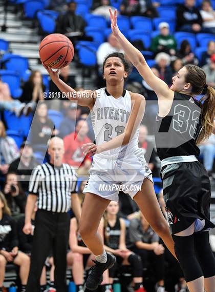 Thumbnail 3 in Riverton vs. American Fork (UHSAA 6A First Round) photogallery.