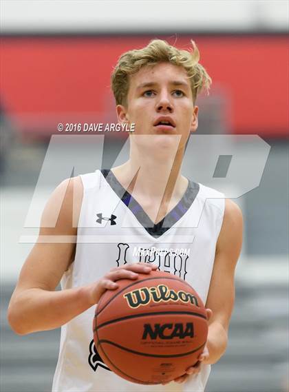 Thumbnail 2 in Lehi vs. Davis (Utah Elite 8 Tournament) photogallery.