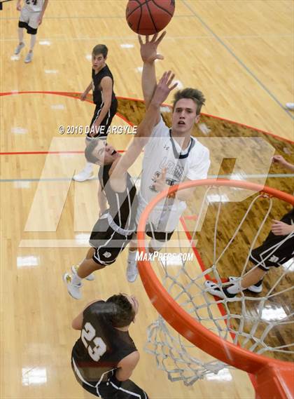 Thumbnail 3 in Lehi vs. Davis (Utah Elite 8 Tournament) photogallery.
