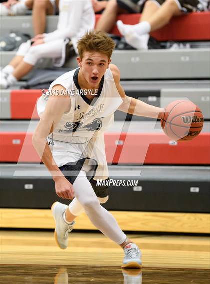 Thumbnail 2 in Lehi vs. Davis (Utah Elite 8 Tournament) photogallery.