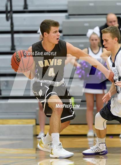 Thumbnail 1 in Lehi vs. Davis (Utah Elite 8 Tournament) photogallery.