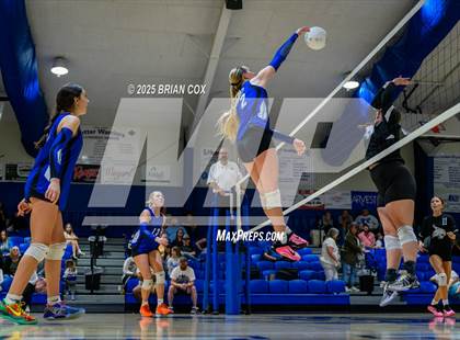 Thumbnail 2 in Marshall @ Cotter photogallery.