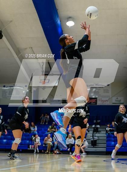 Thumbnail 2 in Marshall @ Cotter photogallery.