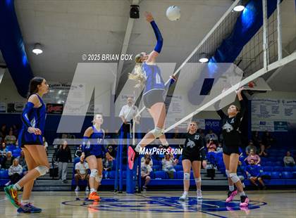 Thumbnail 3 in Marshall @ Cotter photogallery.