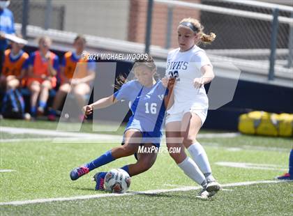 Thumbnail 3 in Bentonville West vs Bryant (AAA 6A Second Round Playoff) photogallery.
