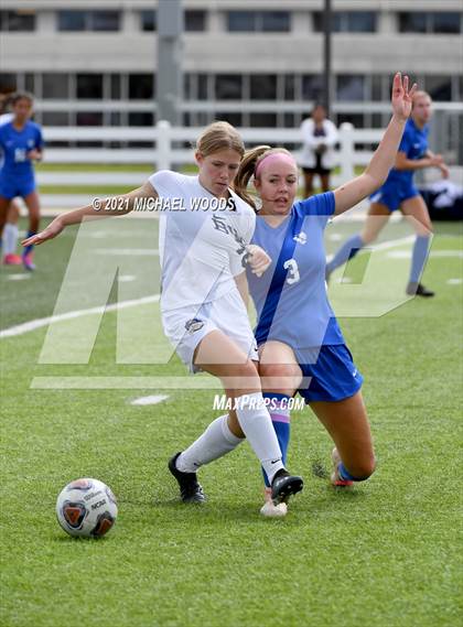 Thumbnail 3 in Bentonville West vs Bryant (AAA 6A Second Round Playoff) photogallery.