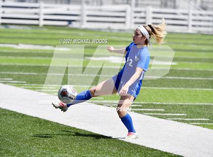 Thumbnail 3 in Bentonville West vs Bryant (AAA 6A Second Round Playoff) photogallery.