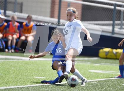 Thumbnail 1 in Bentonville West vs Bryant (AAA 6A Second Round Playoff) photogallery.