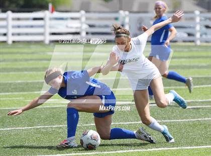 Thumbnail 1 in Bentonville West vs Bryant (AAA 6A Second Round Playoff) photogallery.