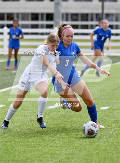 Thumbnail 3 in Bentonville West vs Bryant (AAA 6A Second Round Playoff) photogallery.