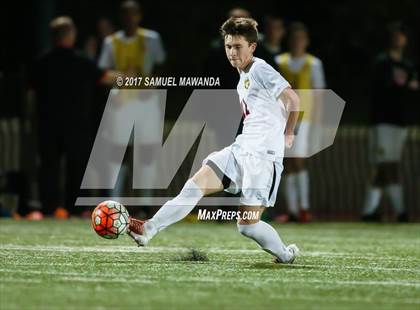 Thumbnail 3 in Harvard-Westlake vs Chaminade photogallery.