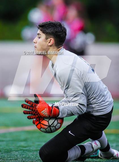 Thumbnail 3 in Harvard-Westlake vs Chaminade photogallery.