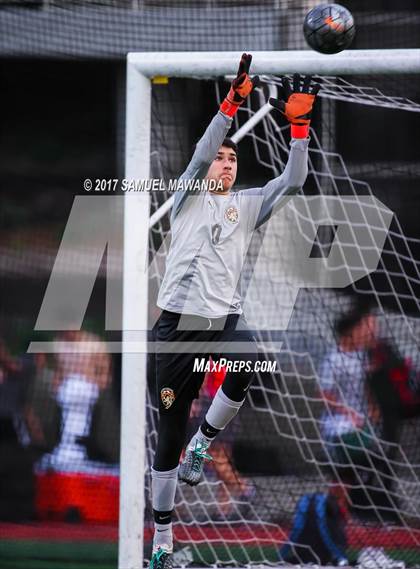 Thumbnail 1 in Harvard-Westlake vs Chaminade photogallery.