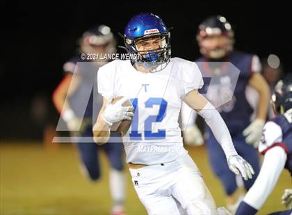 Thumbnail 2 in Longmont @ Dakota Ridge (CHSAA 4A Second Round Playoffs) photogallery.