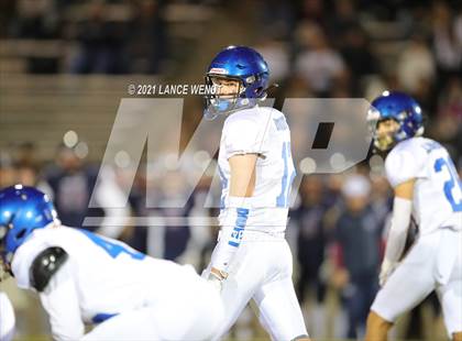 Thumbnail 3 in Longmont @ Dakota Ridge (CHSAA 4A Second Round Playoffs) photogallery.