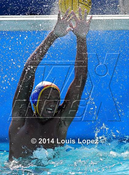 Thumbnail 1 in Upland @ Charter Oak photogallery.