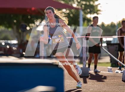 Thumbnail 2 in AIA Finals (High Jump) photogallery.