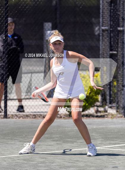 Thumbnail 1 in FHSAA 1A District 4 (Day 2) photogallery.