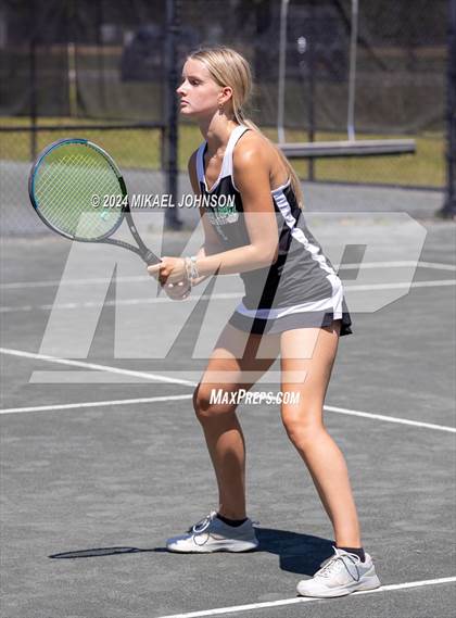 Thumbnail 2 in FHSAA 1A District 4 (Day 2) photogallery.