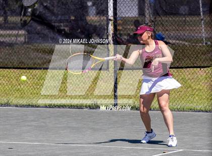 Thumbnail 1 in FHSAA 1A District 4 (Day 2) photogallery.