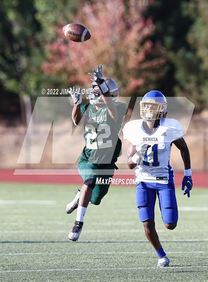 Thumbnail 3 in Benicia @ Moreau Catholic photogallery.