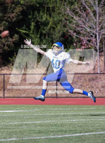 Thumbnail 3 in Benicia @ Moreau Catholic photogallery.