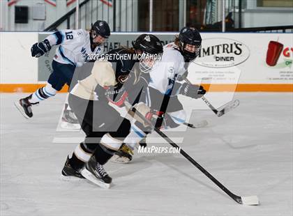 Thumbnail 1 in Wilton/Norwalk @ Trumbull/St Joseph photogallery.