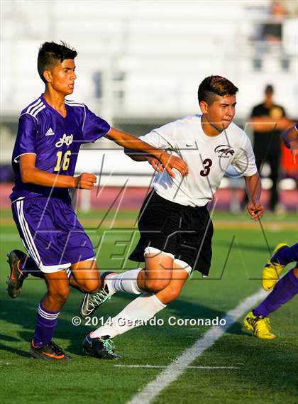 Thumbnail 1 in Weston Ranch vs. Livingston (CIF SJS D4 Final) photogallery.