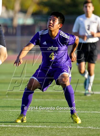 Thumbnail 3 in Weston Ranch vs. Livingston (CIF SJS D4 Final) photogallery.